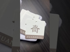 Etichetta e identifica in modo sicuro i tuoi prodotti con etichette personalizzate per abbigliamento