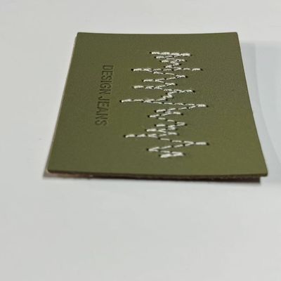 Giubbotti verdi personalizzati Etichetta in cuoio Tag cucito Tipo di chiusura Per abbigliamento