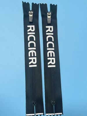 ODM riutilizzabile nero Nylon Zipper Pulls per abbigliamento Merchandise Store