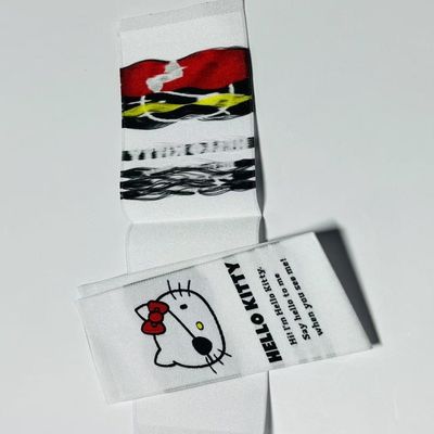 Etichette di tessuto tessuto cucito su etichette di nome appiccicose sul retro OEM