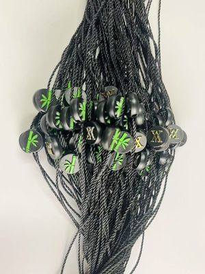 Indumenti appesi Swing Tag di plastica String Fasteners Nero Leggera