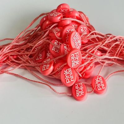 OEM in grandi quantità Plastico Fastener Hang Tags Con Snap Lock Pins E Loops di sicurezza