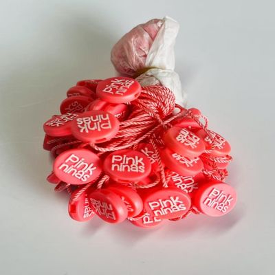 OEM in grandi quantità Plastico Fastener Hang Tags Con Snap Lock Pins E Loops di sicurezza