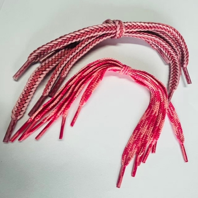 Tiratore di cerniera ergonomica per un funzionamento comodo e senza sforzo della cerniera nella produzione di abbigliamento