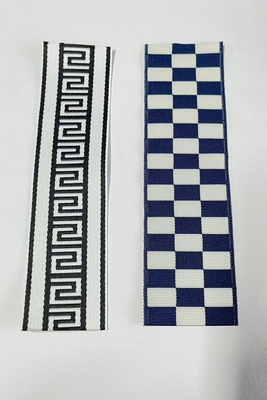 Etichettatura professionale di abbigliamento con tag di abbigliamento personalizzati Logo tessuto e CDR Artwork File