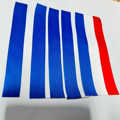 Etichette di abbigliamento personalizzate per etichette di tessuto Mqo 3000pcs Servizio di personalizzazione