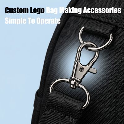 Fabbricazione di accessori per la produzione di sacchetti con chiusura a cerniera e hardware resistente per la produzione di sacchetti